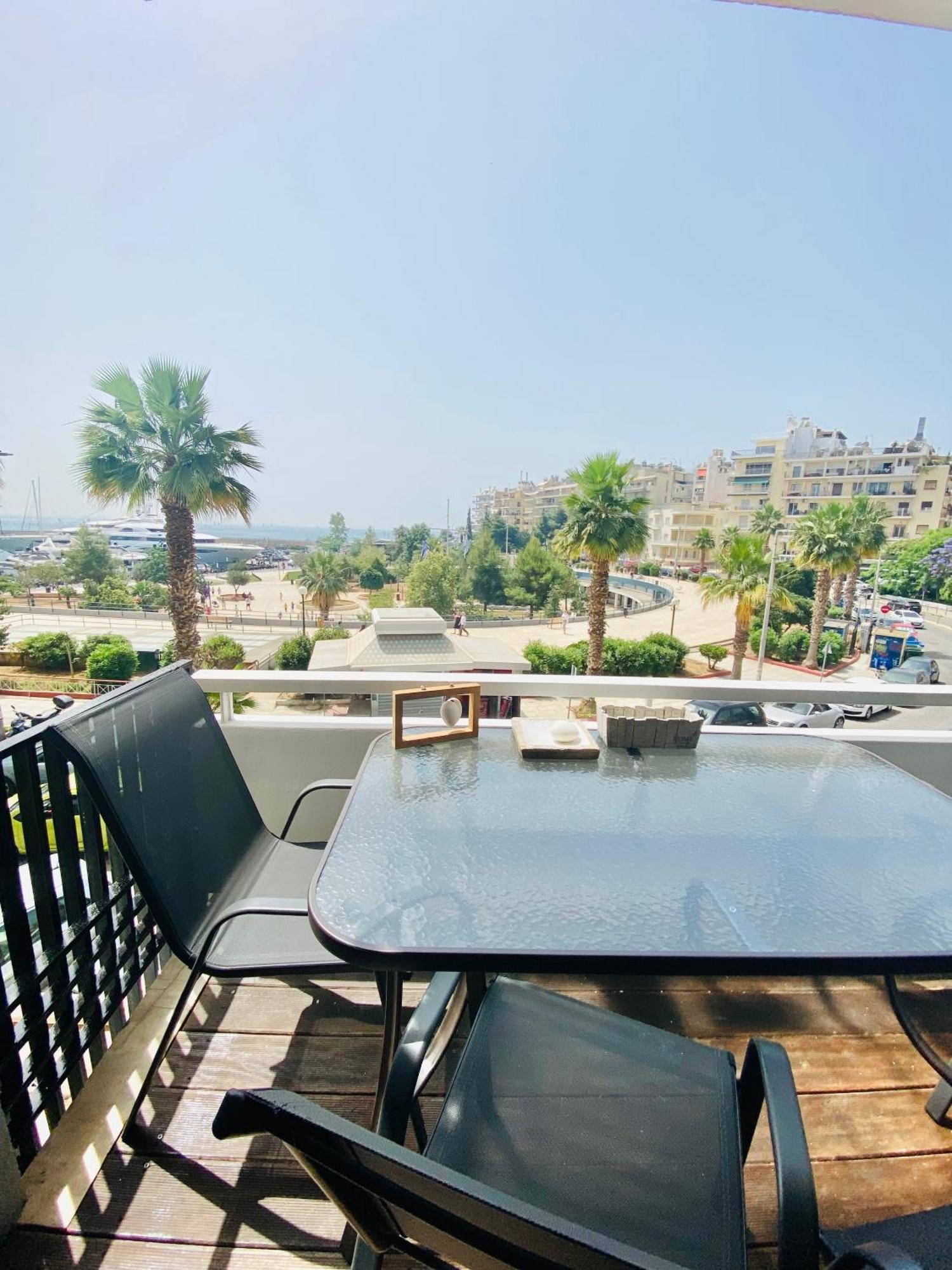 Апартаменты Marina Zeas Seaview House-Marinaq Пирей Экстерьер фото